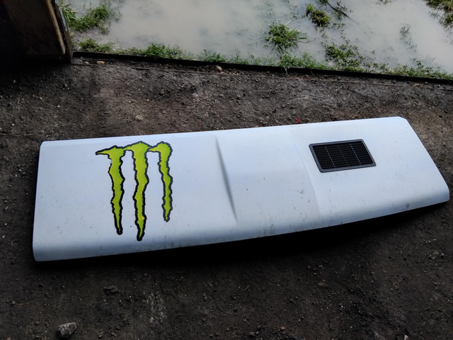 Capot ( Pas d'envoi ) 