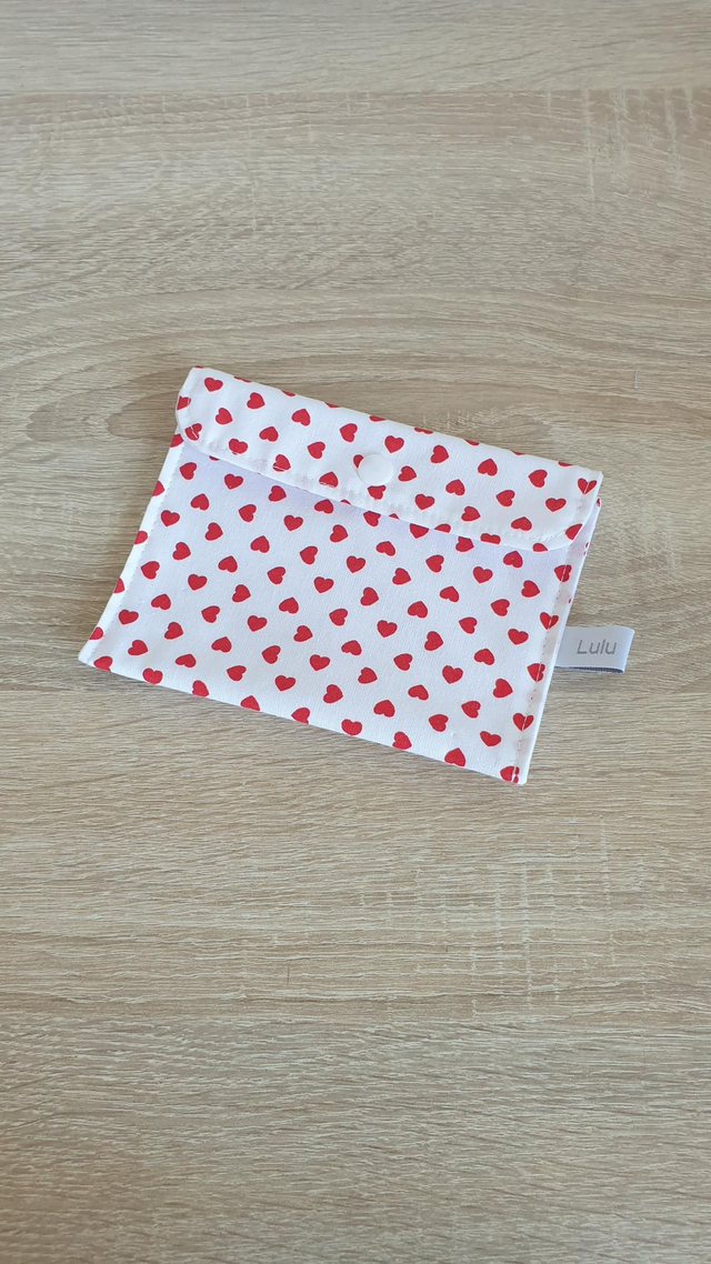 Pochette imperméable coeurs rouge ❤