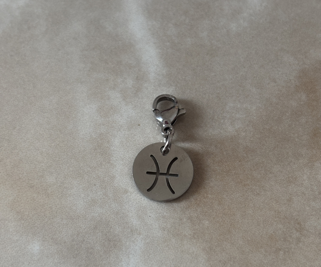 Charms - ♓️