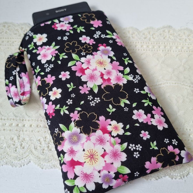 Etui zippé pour smartphone &quot;Mieko&quot; noir &amp; rose