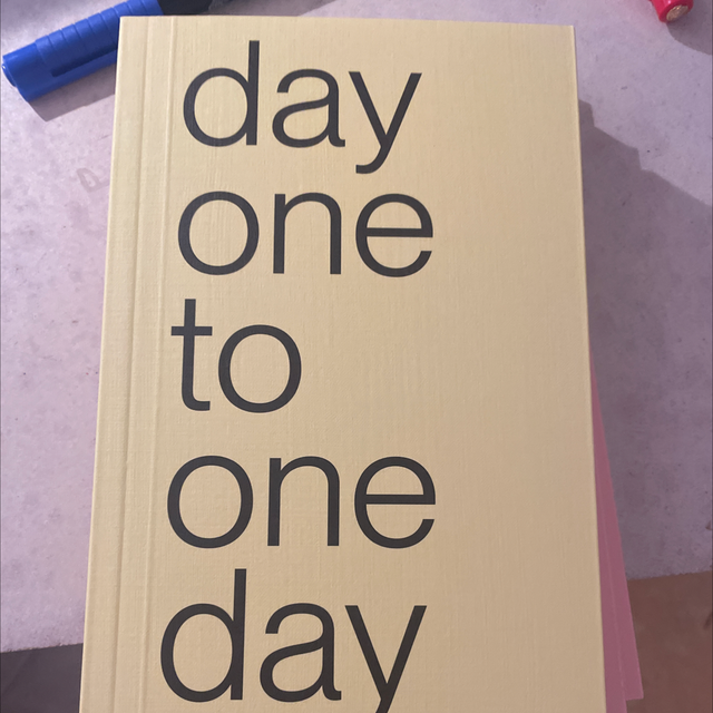 2026 planner julie joliat / day one to one day