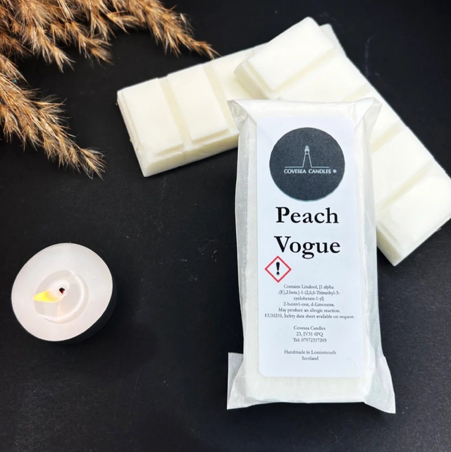 Peach Vogue wax melt