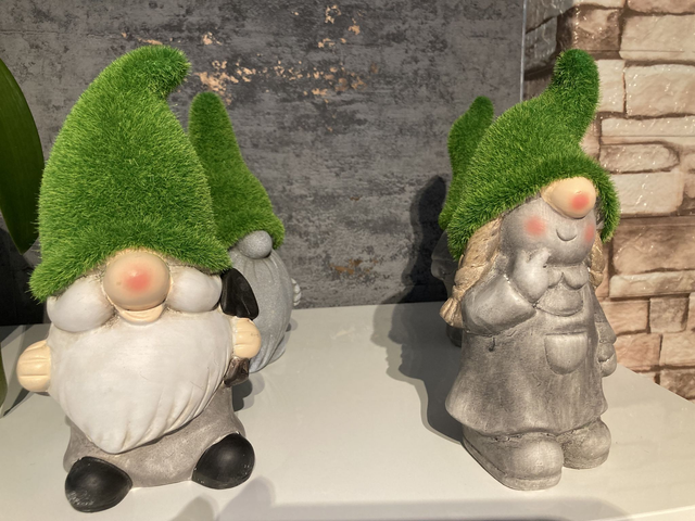 Dekowichtel mit Grasmütze verschiedene Ausführungen