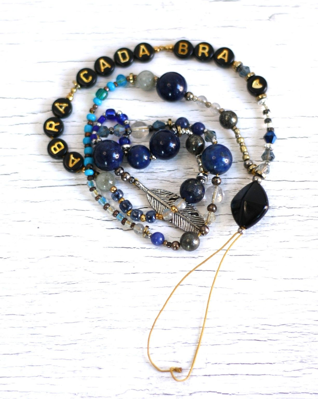 Le LovelyPhone - &quot;AbraCadraBra&quot;