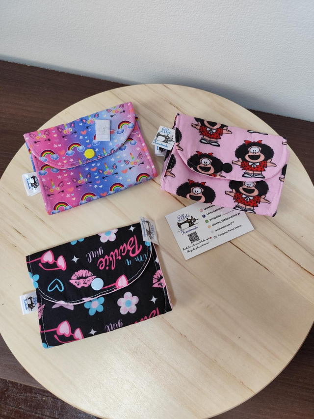 Carteira Barbie, Arco iris e Mafalda