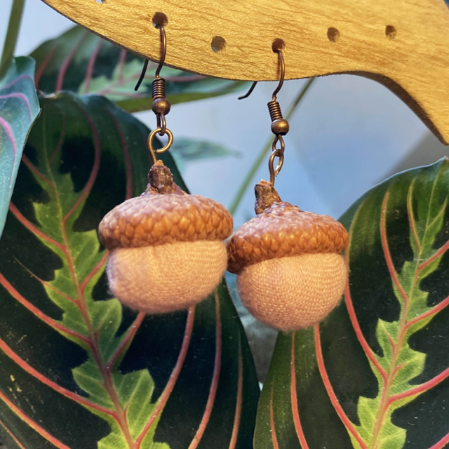 Boucles glands rose délavé