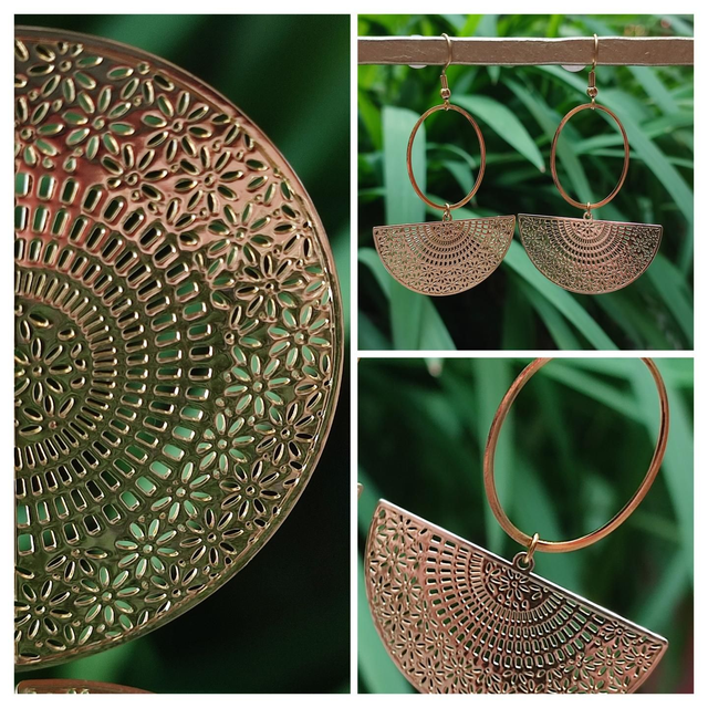 Boucles d'oreilles éventail doré et cercle en acier inoxydable doré -sans nickel, pièce unique 