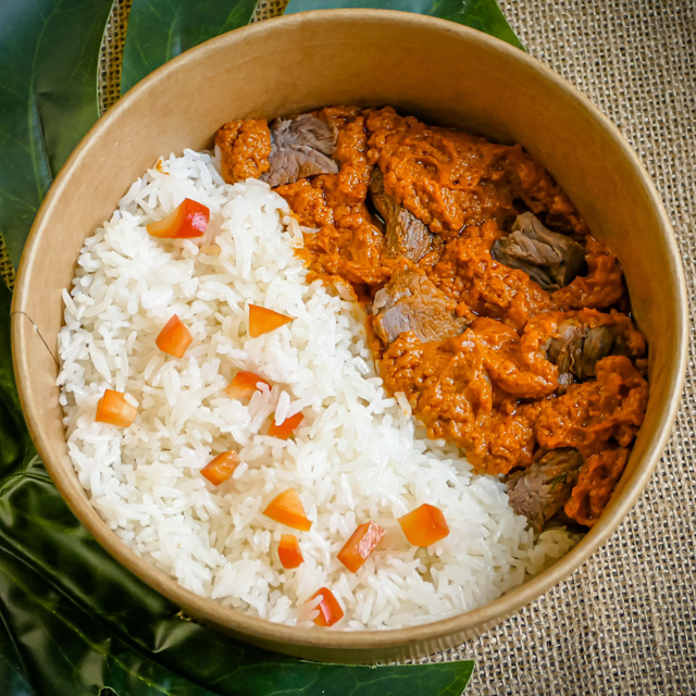 Mafé au bœuf + 1 accompagnement inclus: Riz blanc parfum