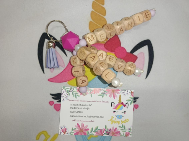 Porte clés 4 branches liées Forme 