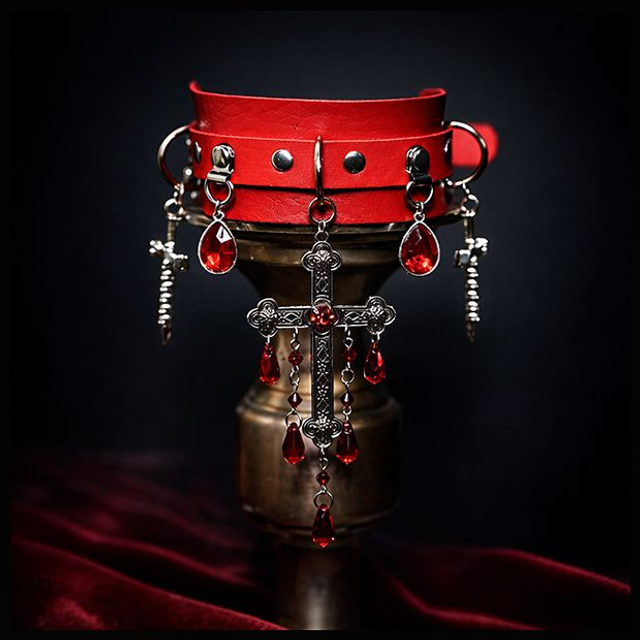 Collier Relique Carmine - Pièce unique