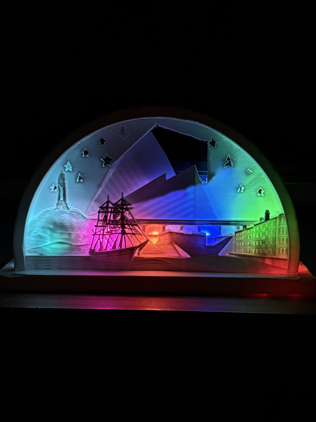 Dundee Skyline Lamp