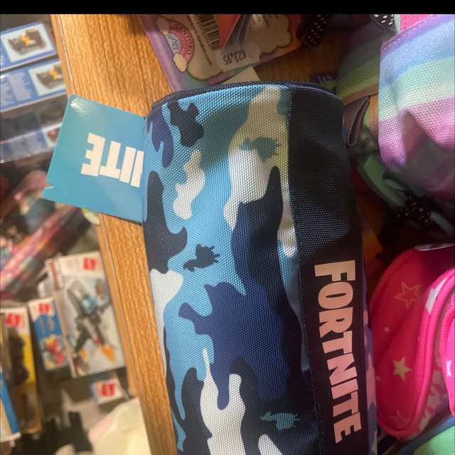 Astuccio ovale fortnite