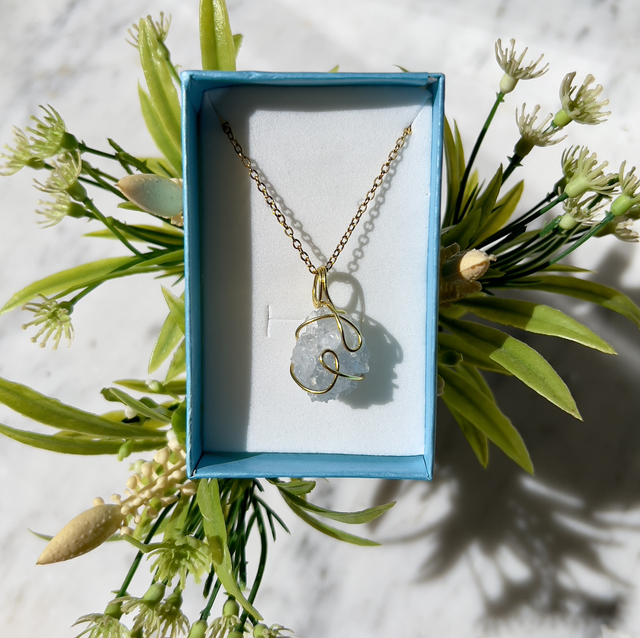 Celestina grezza , prov : Madagascar 🇲🇬 , acciaio inox 