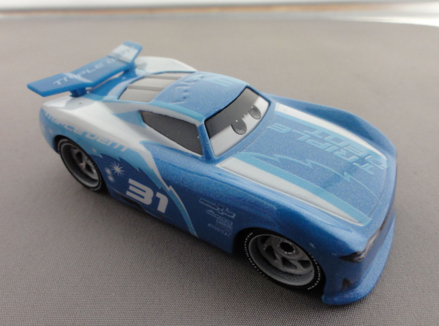 Disney Pixar Cars 3 - Cam Spinner