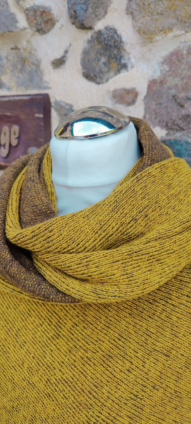 Couleurs, lambswool two colour scarf