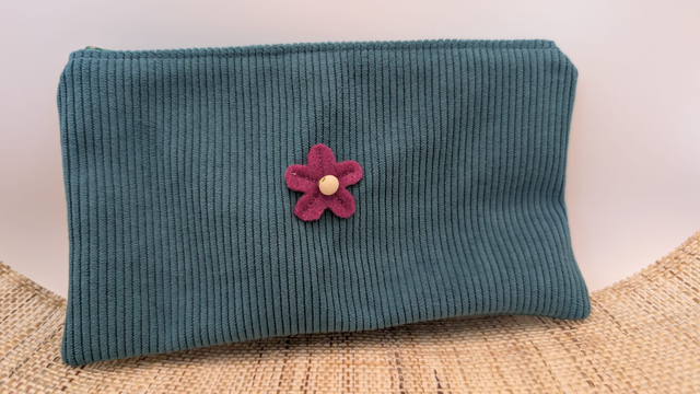 Trousse velours, base plate - Coloris vert et moutarde