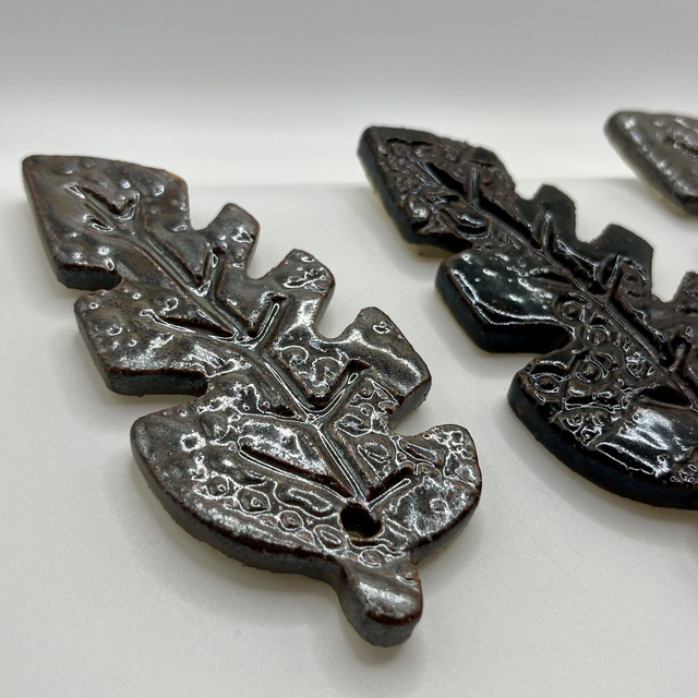 Feuille décorative longue en grès