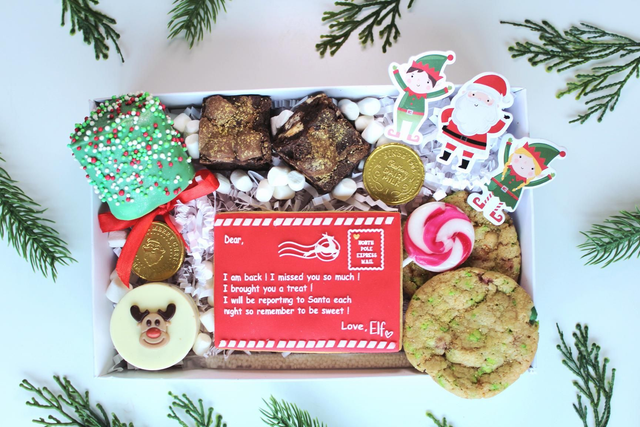 Large Elf Arrival Treat Box