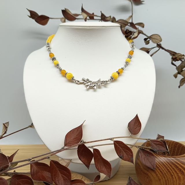 Parure jaune et argenté 2 - Collier ras de cou jaune - Feuillage