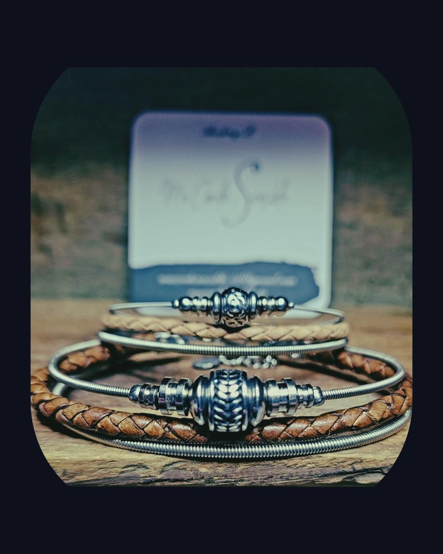 Bracelets duo cordes de basse et guitare recyclées