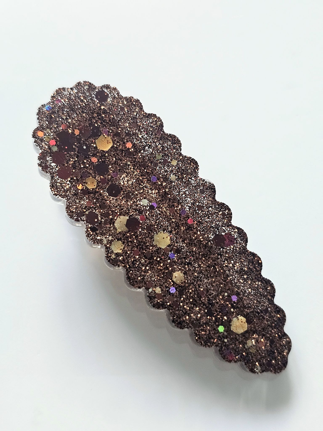 BARRETTE MARRON PAILLETTES 
