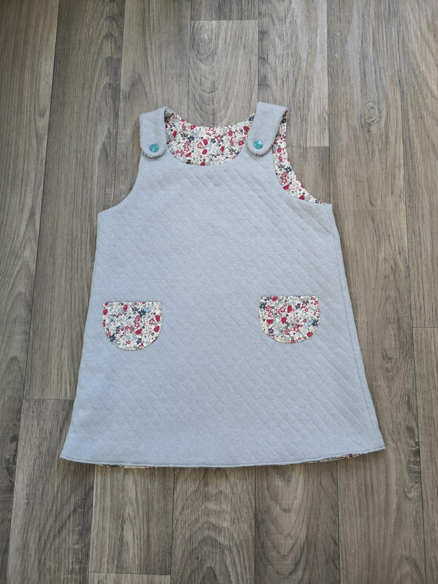 Robe réversible taille 18 mois 