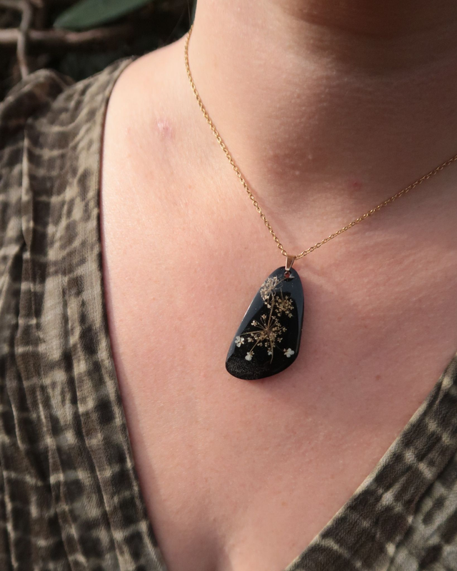 Collier fleuri Charme intemporel | CO034 | Ombelles