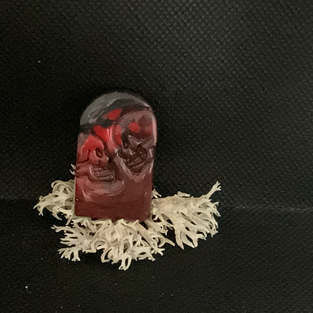 AS5 MAGNET duo skull en pâte polymère 2.2cm x 3.8cm