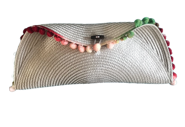 Pochette Tressée “Pompon Soleil” 