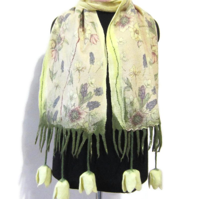 Sciarpa donna fatta a mano Sciarpa giallo tulipano infeltrita lana seta fiori Sciarpa lunga Regalo unico per lei