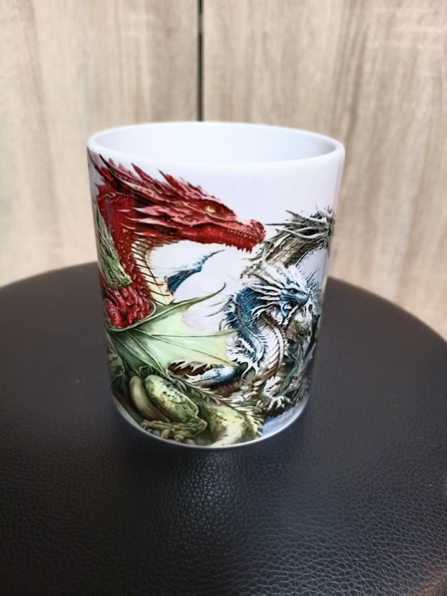 11 Oz Keramik Tasse Drachen gegen Ritter 325ml