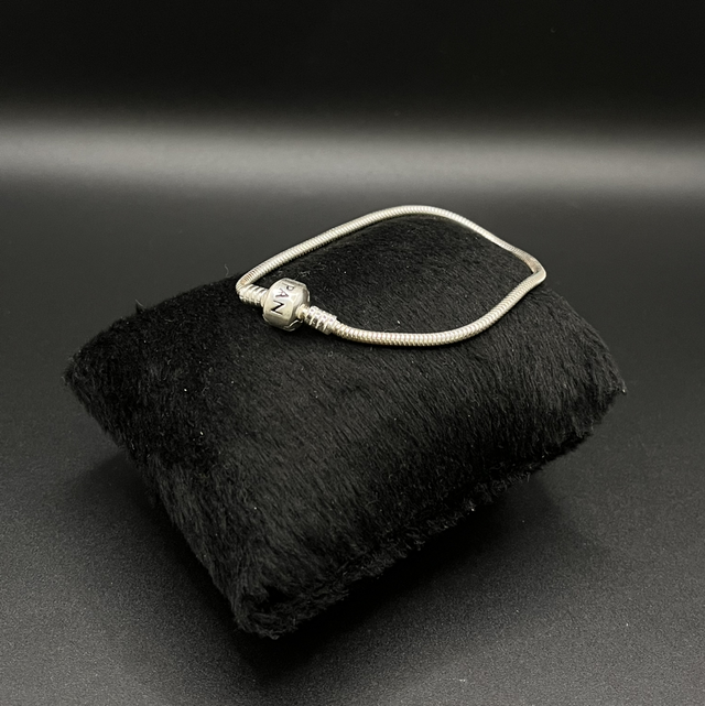 Pandora bastão liso