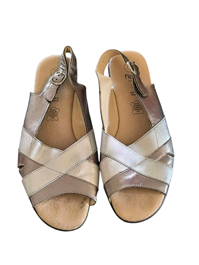 Chaussures ouvertes T39 (Gémo)