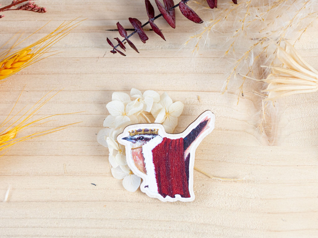 Holz Brosche - Zaunkönig