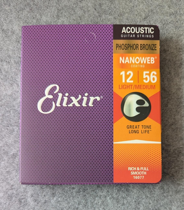 Elixir Acoustic Guitar Phosphor Bronze Nanoweb Coating