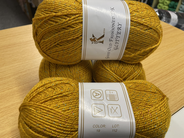 GOF Glitter DK 19