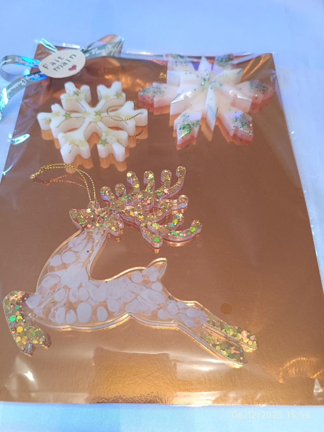 Pochette de suspension au résine époxy