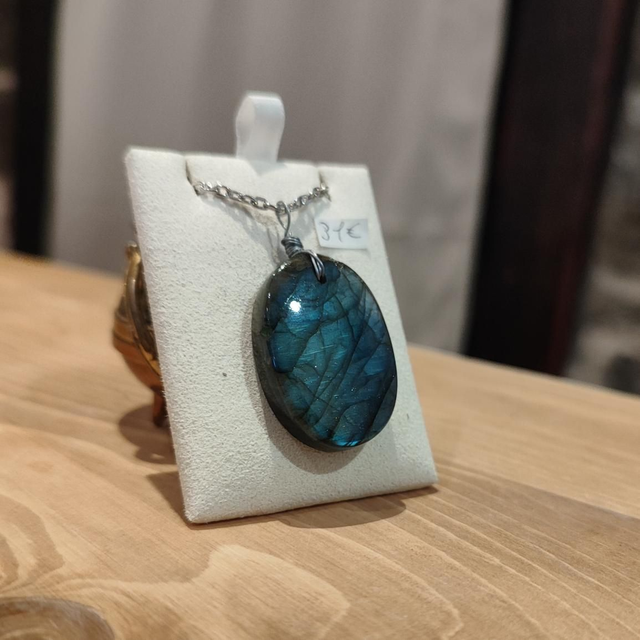 Labradorite - Madagascar 