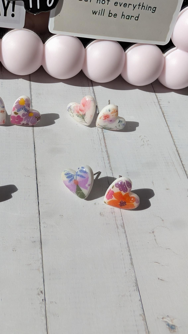 LES AMOUREUSES (PUCES)