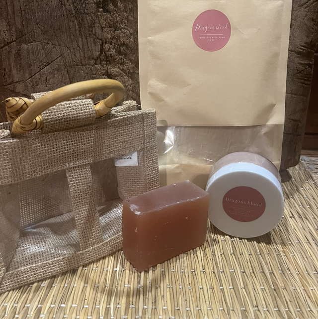 Dragons blood soap/toothpaste set