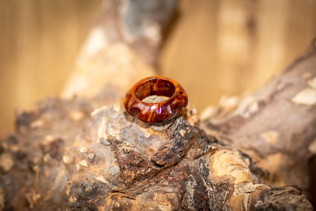 Ring: Glutader – Handgefertigter Holzring 18mm