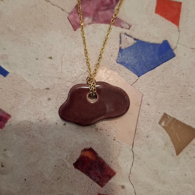 Cap11 collier nuage aubergine 