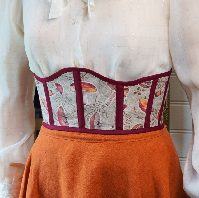 Ceinture corsetée "Cueillette aux champignons"