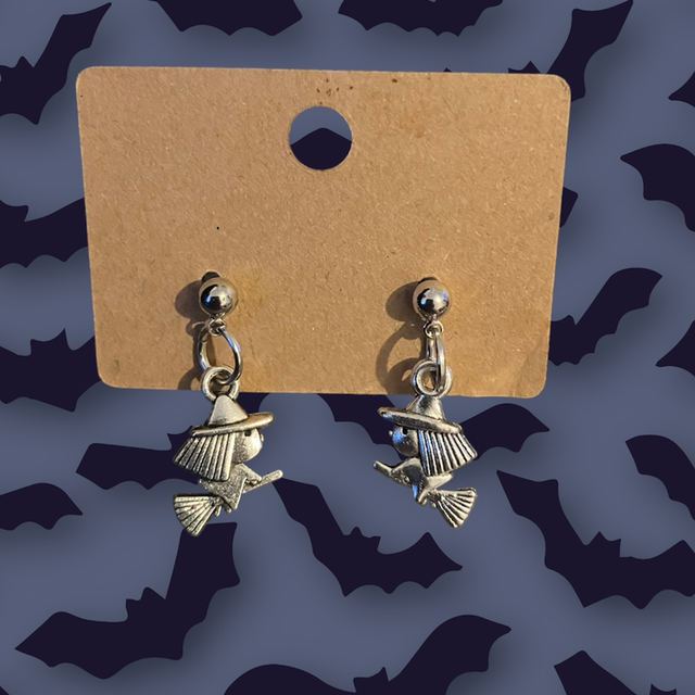 Witch Earrings 