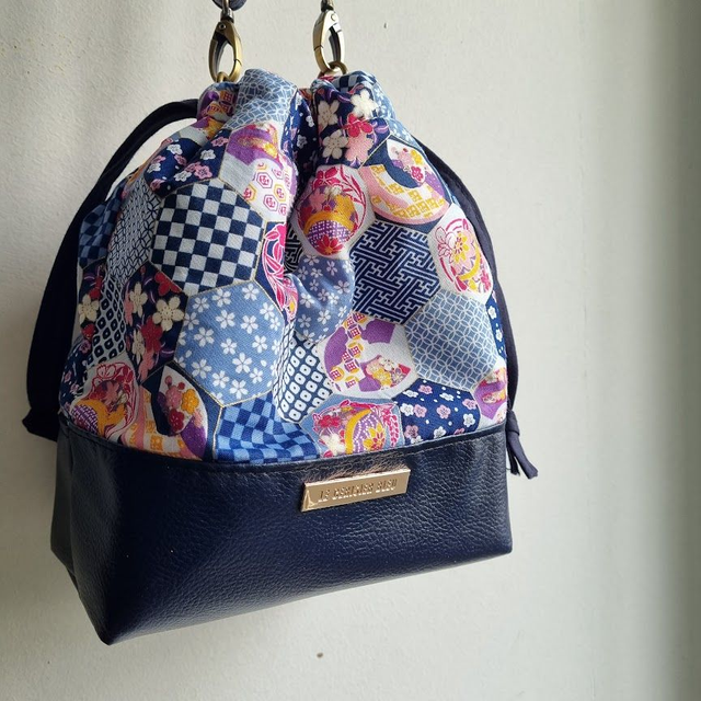 Baluchon "Yosetsu" & simili cuir bleu marine