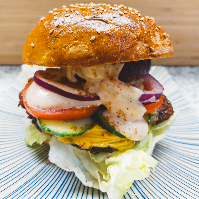 10. Kingson special suya burger