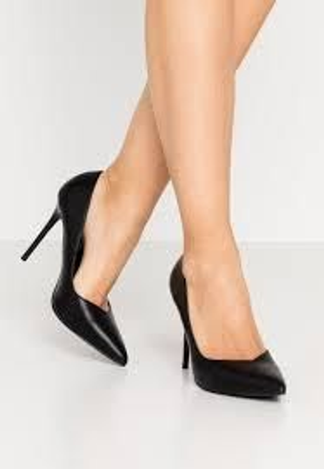 Goody Two Shoes 