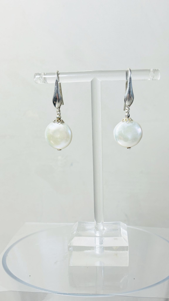 Boucles d&#039;oreille en argent et perle de Culture