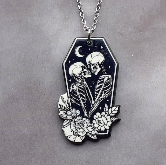 Skeleton Lovers Coffin Necklace 