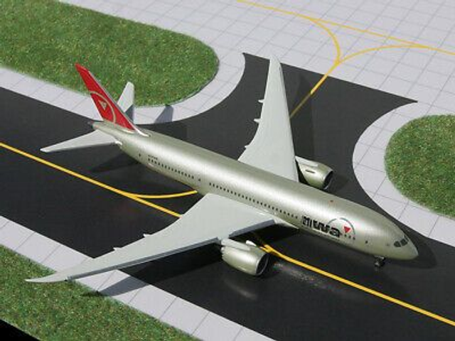 Boeing 787-8 NWA